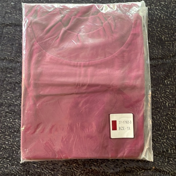 Woman Within perfect long sleeve turtleneck, deep claret, plus size 1X NWT - Picture 3 of 6